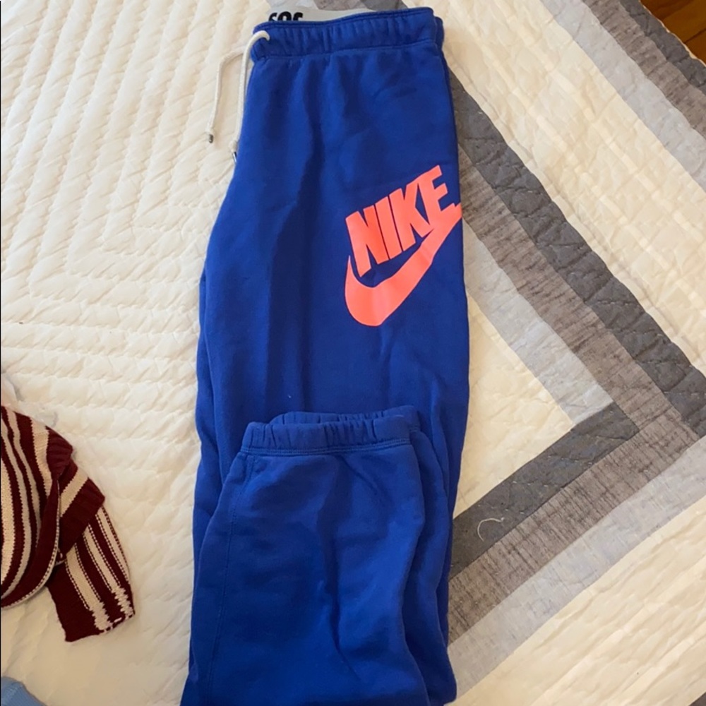 Nike sweats